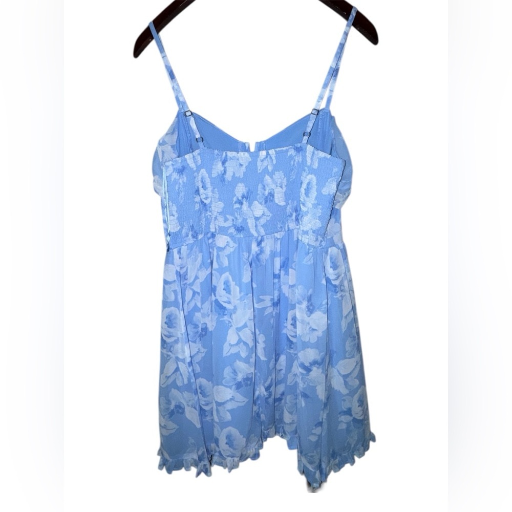 NWT Hollister Blue Floral Mini Dress XL Ruched Bust Flowy Summer - Picture 2 of 5